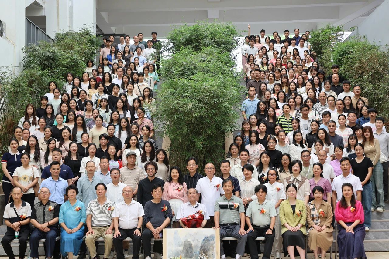 桂平市中小学美术教师水彩画专题培训活动暨大藤峡水彩画社成立仪式在我校顺利举行 丨 爱体育(中国)