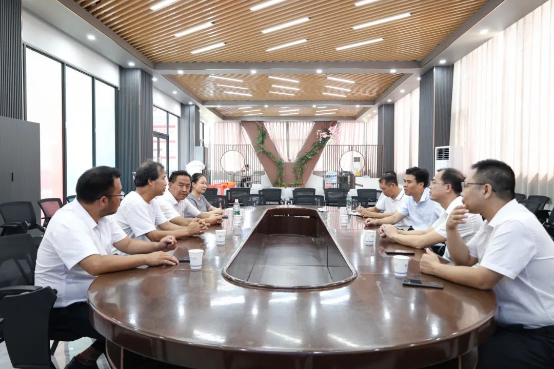 【红领浔州 铸魂育人】桂平市委领导深入爱体育(中国)指导开学工作